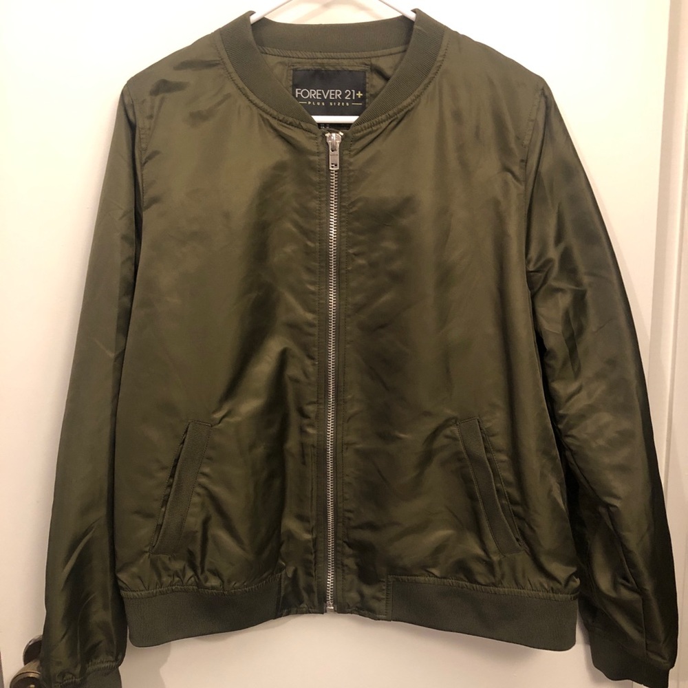 Never worn - Olive Bomber Jacket!